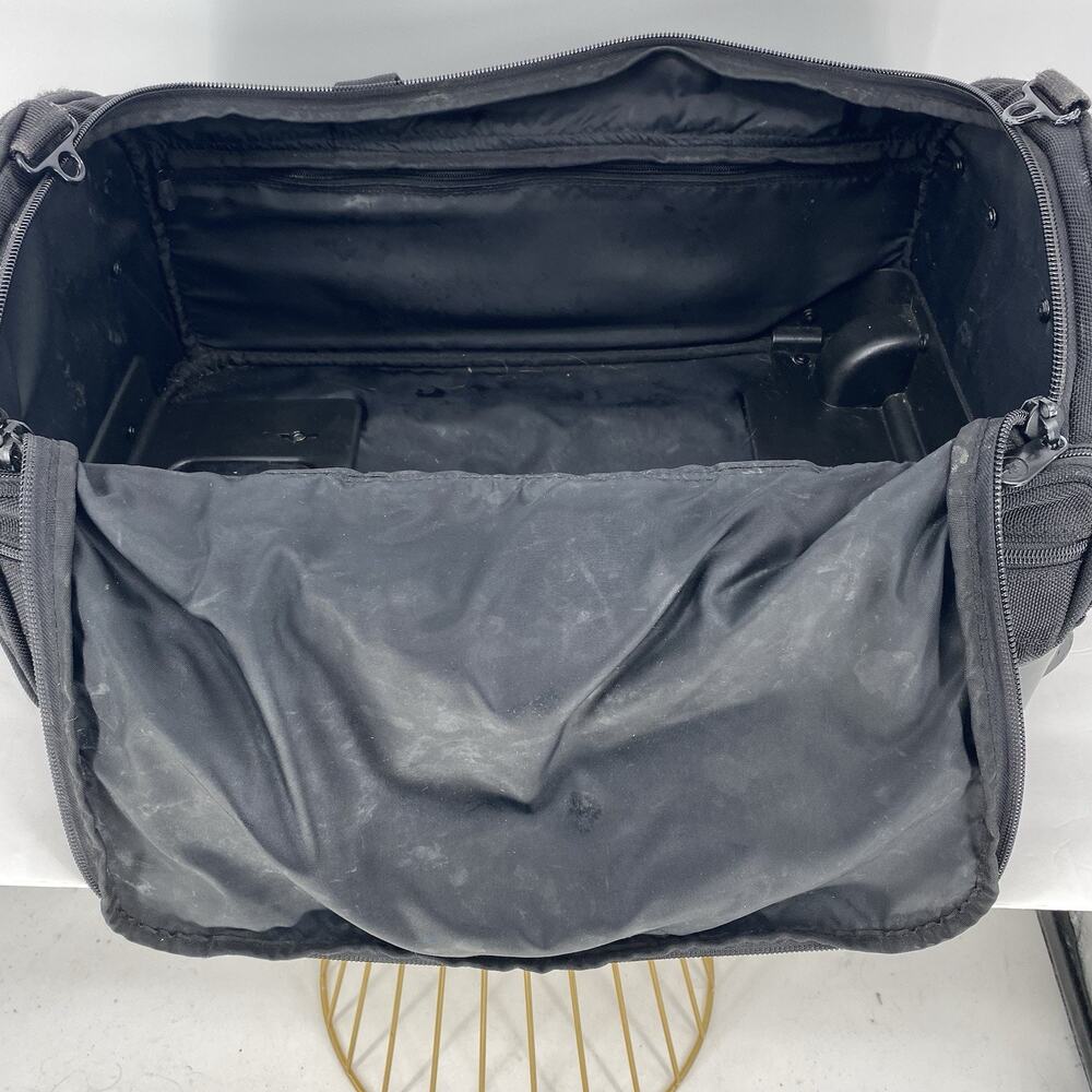 Briggs & Riley Baseline Black 22” Rolling Duffle Bag - Picture 13 of 15